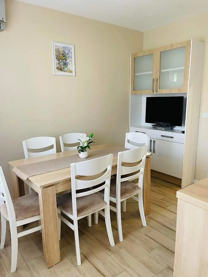 Varna City Apartment 0*,